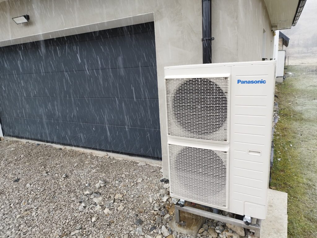 tepelné čerpadlo vzduch-voda Panasonic T-cap 12kW